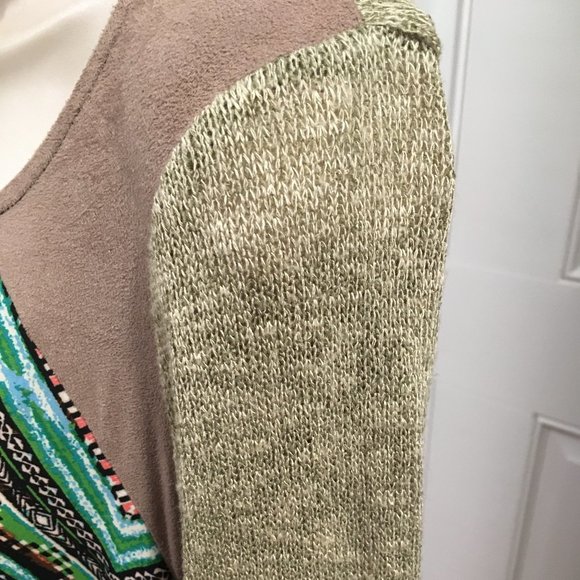 Atorie print front knit Tunic - Picture 7 of 9